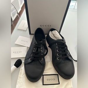 Gucci sneakers black